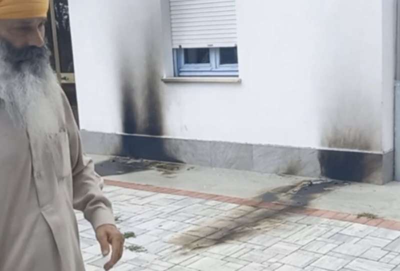 molotov contro una casa a novellara 2