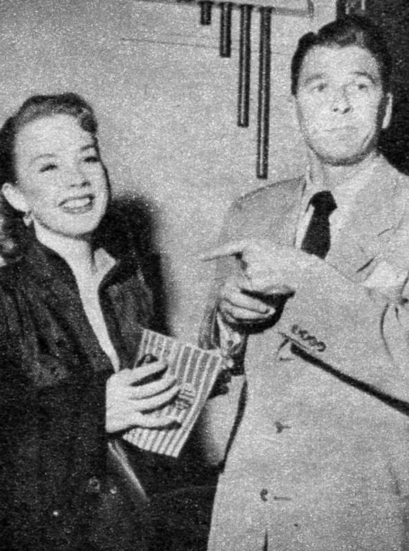 piper laurie con ronald reagan 2