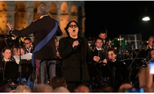 RENATO ZERO CONCERTO POLIZIA DI STATO AL COLOSSEO