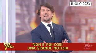 striscia la notizia le gaffe di andrea giambruno