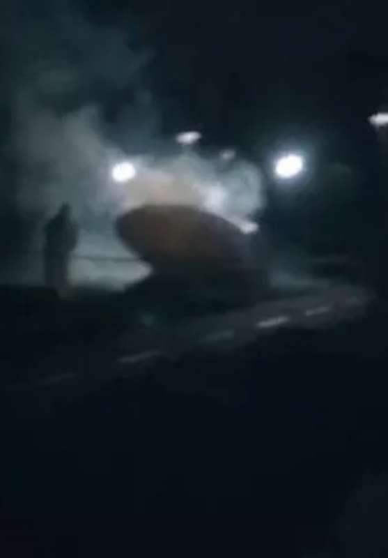 ufo si schianta sul prato di universita spagnola 5