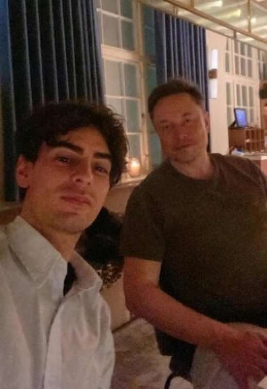 ANDREA STROPPA ELON MUSK