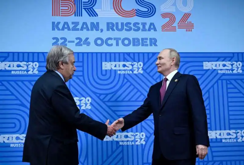 antonio guterres   vladimir putin    vertice brics 2024    foto lapresse     