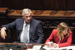 antonio tajani giorgia meloni alla camera foto lapresse