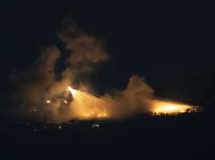 bombardamenti israeliani in libano 5 foto lapresse