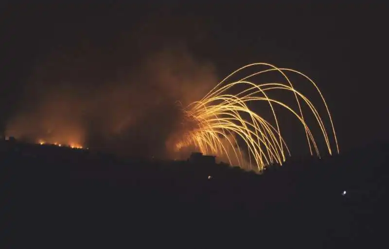 bombardamenti israeliani in libano   6  foto lapresse   