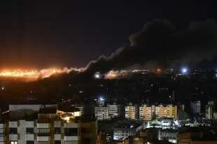 bombe israeliane sul libano 10