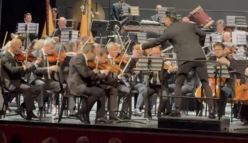 concerto di teodor currentzis al teatro regio di parma 6