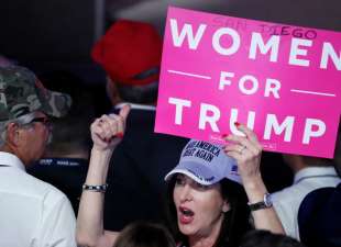 donne bianche che votano per donald trump 10