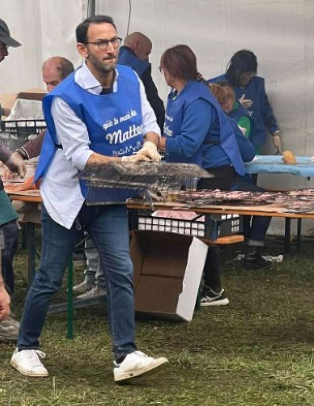 FEDERICO FRENI ALLE PRESE CON LE SALSICCE A PONTIDA