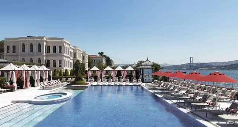 four seasons hotel di istanbul