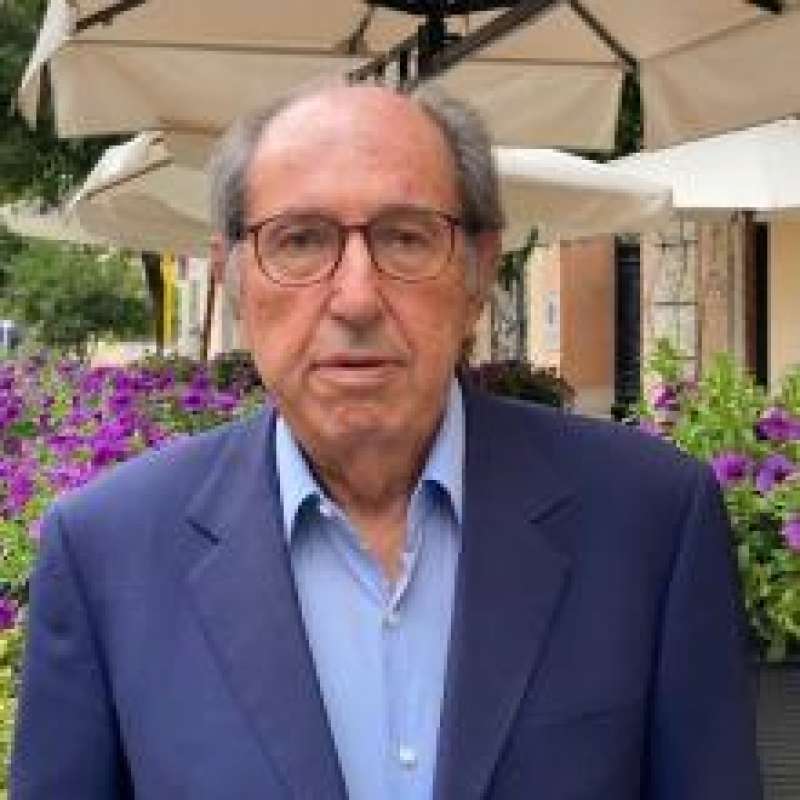 GIANNI BATTISTONI