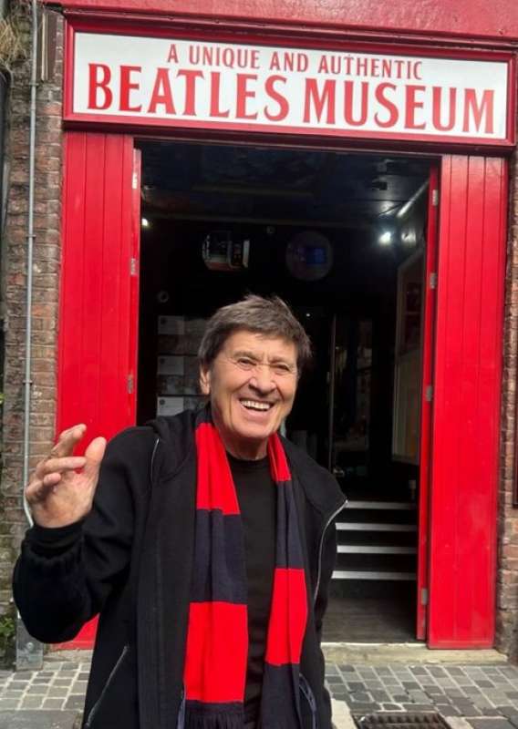 gianni morandi a liverpool