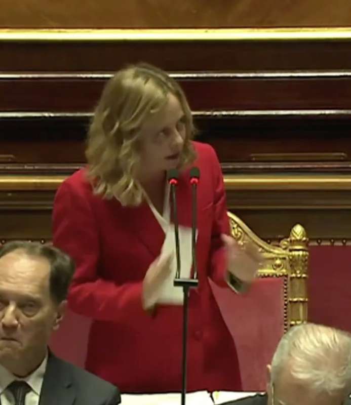 giorgia meloni al senato 12