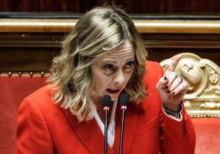 giorgia meloni al senato 7