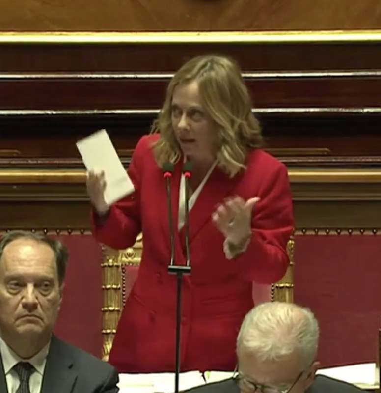 giorgia meloni al senato 8