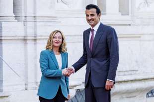 giorgia meloni con tamim bin hamad al thani foto lapresse 2