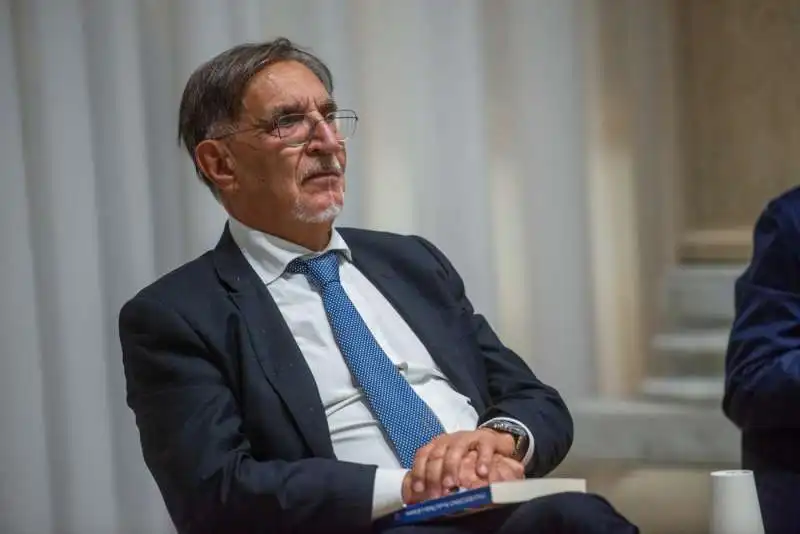  ignazio la russa alla presentazione del libro di bocchino alla galleria nazionale d arte moderna   foto lapresse 