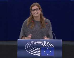 ilaria salis al parlamento europeo