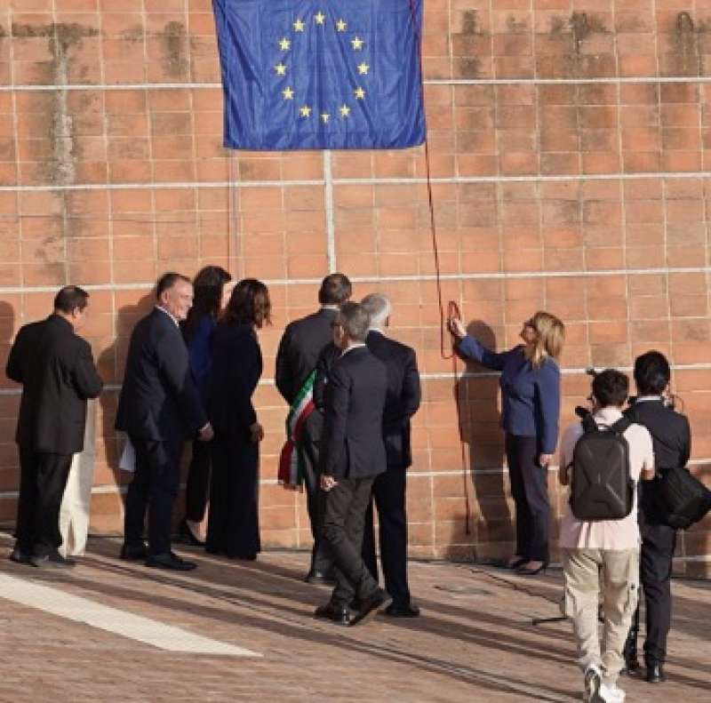 inaugurazione piazzale della unione europea a fiumicino