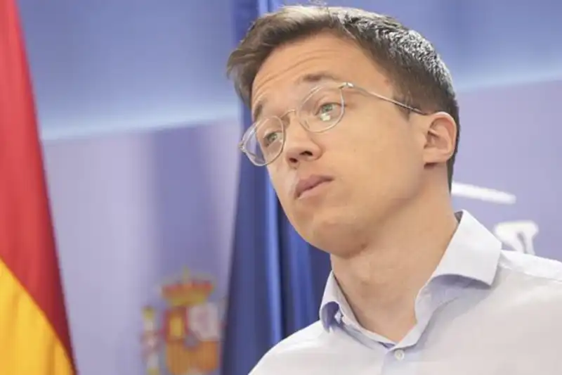 inigo errejon  6