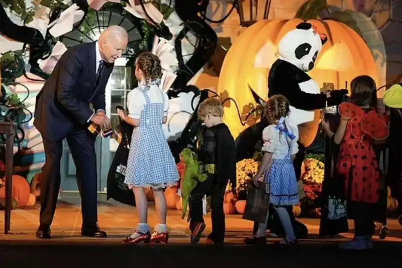 joe biden   halloween 2024   4