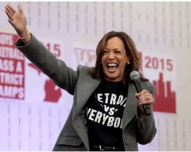 KAMALA HARRIS A DETROIT