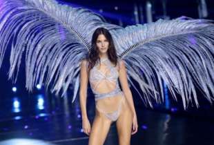 la sfilata di victoria's secret 11