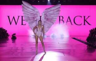 la sfilata di victoria's secret 5