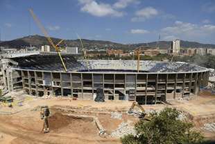 LAVORI DI RISTRUTTURAZIONE DEL CAMP NOU