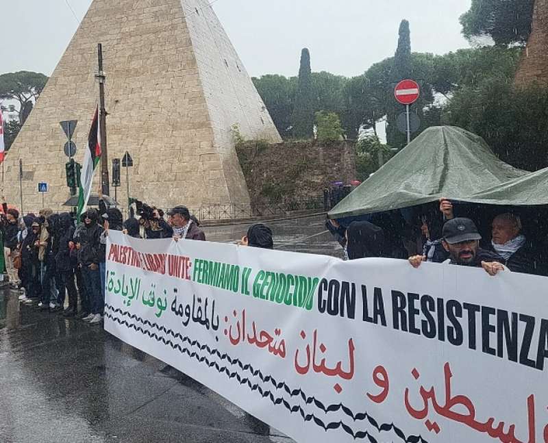 manifestazione pro palestina a roma 1