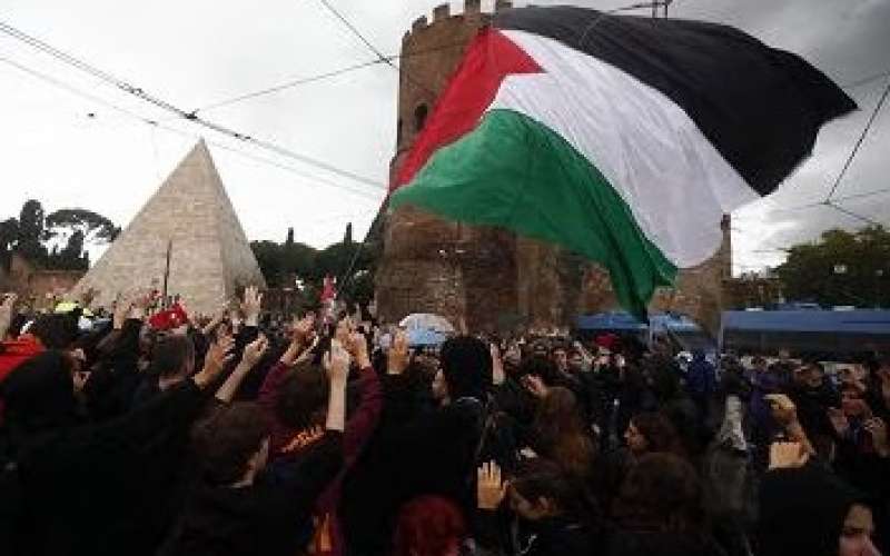 manifestazione pro palestina a roma 5