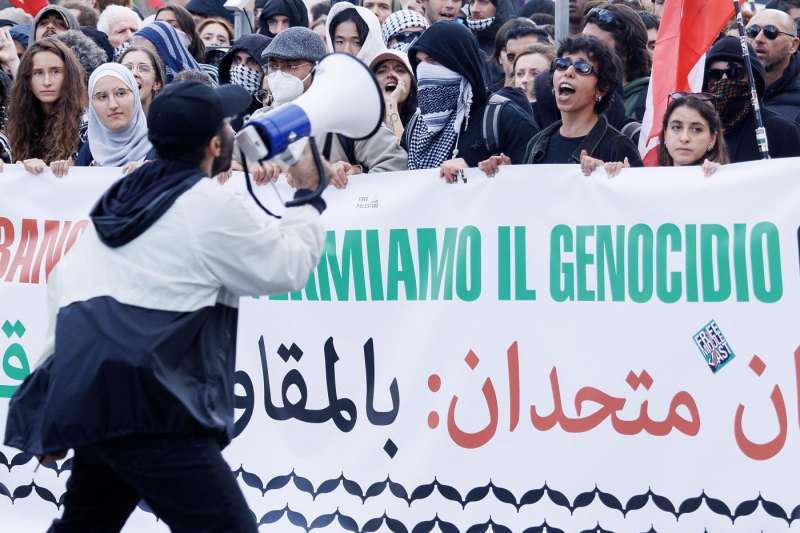 manifestazione pro palestina roma foto lapresse 4