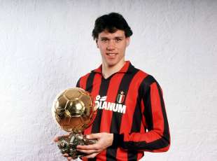 marco van basten 10