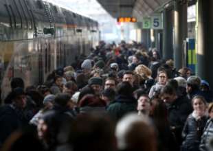 RITARDI ALLA STAZIONE DI MILANO