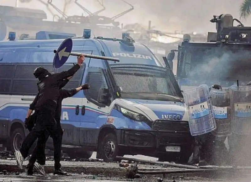 scontri durante la manifestazione pro palestina a roma