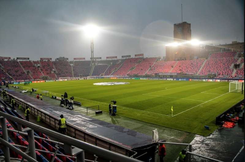 stadio dall'ara di bologna