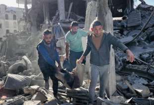 strage di civili a beit lahia a gaza 7