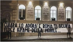 striscione contro fedez