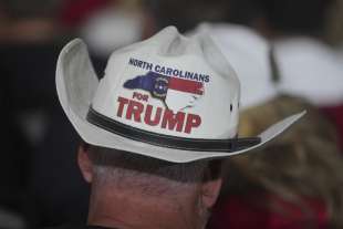 supporter di trump in north carolina foto lapresse