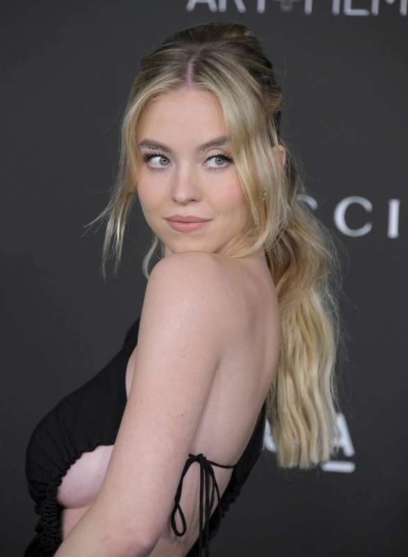 SYDNEY SWEENEY