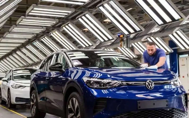 tagli alla volkswagen 