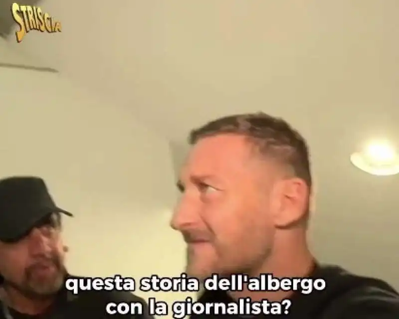 tapiro d'oro a francesco totti  7