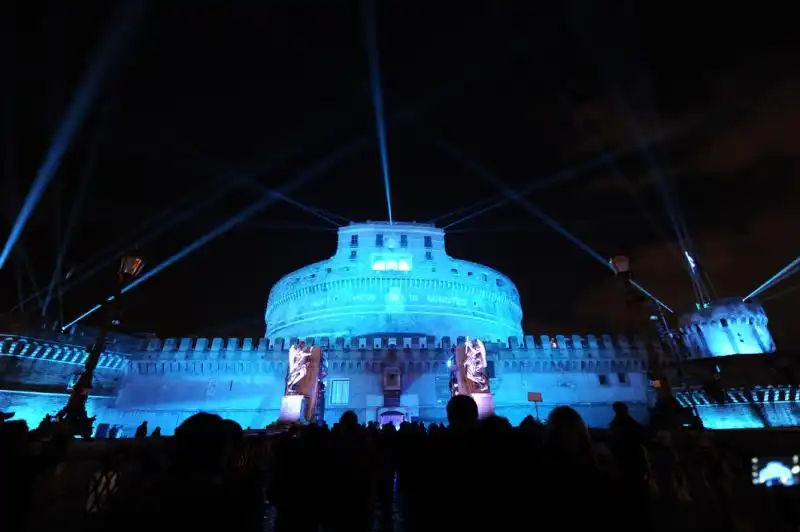 Giochi di luce su Castel Sant Angelo 