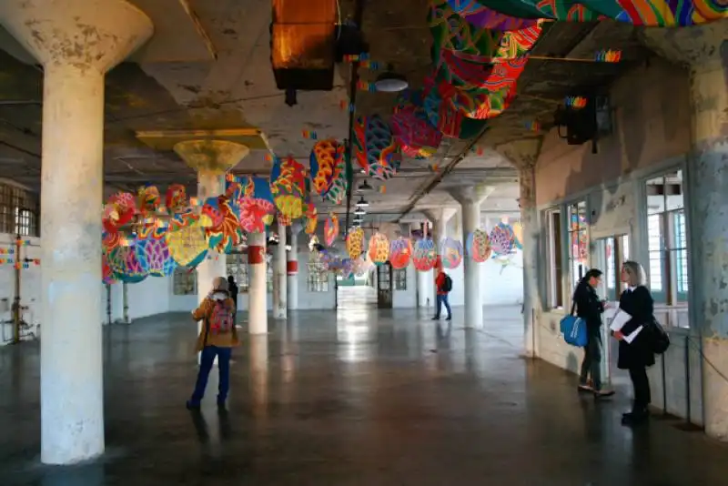 ai weiwei ad alcatraz 5