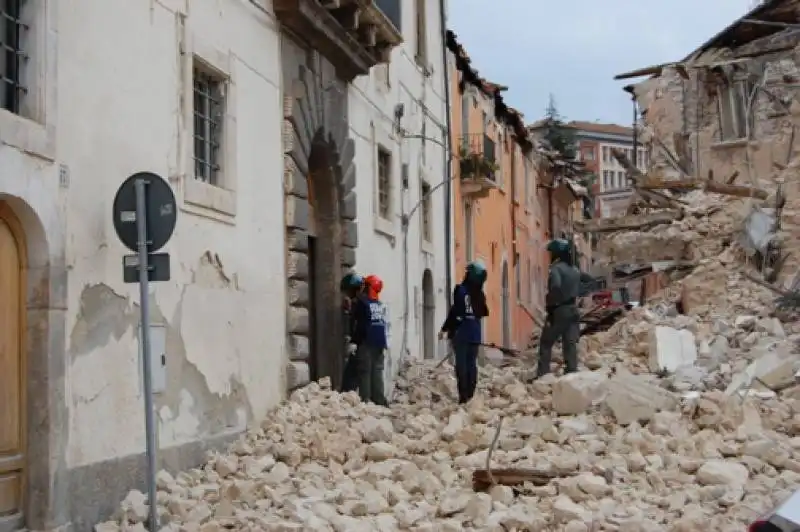 aquila terremoto 3