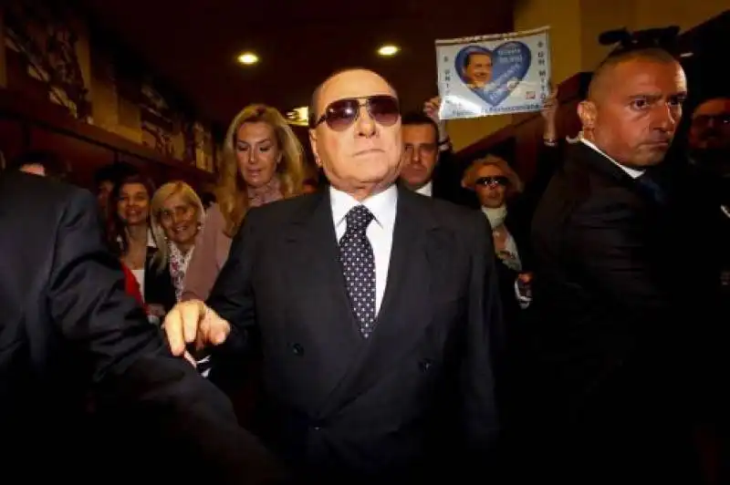 berlusconi biancofiore a milano 2