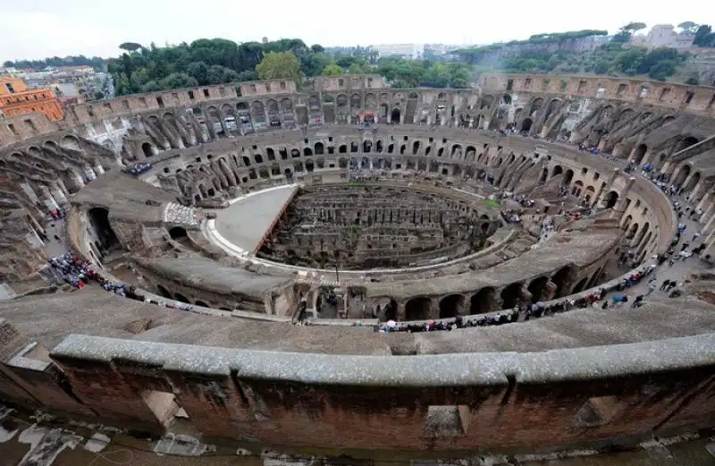 colosseo  franceschini, restituiamogli l'arena f56fd4473f4c0514723ae2c4ead941a5