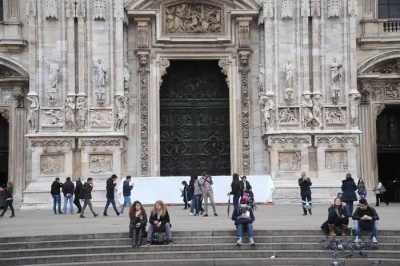 imbrattato il duomo di milano 3