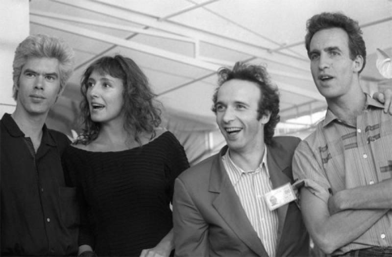 jim jarmusch, nicoletta braschi, roberto begnini john lurie